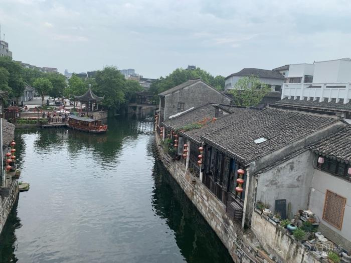 燃烧吧大脑装瓶子游戏